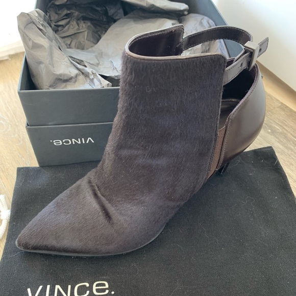 Vince Camuto Calla Black Booties - Picture 7 of 7